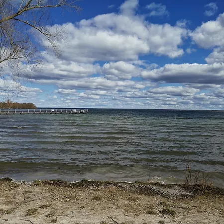 Paulchen Im Mueritz Seepark * Röbel