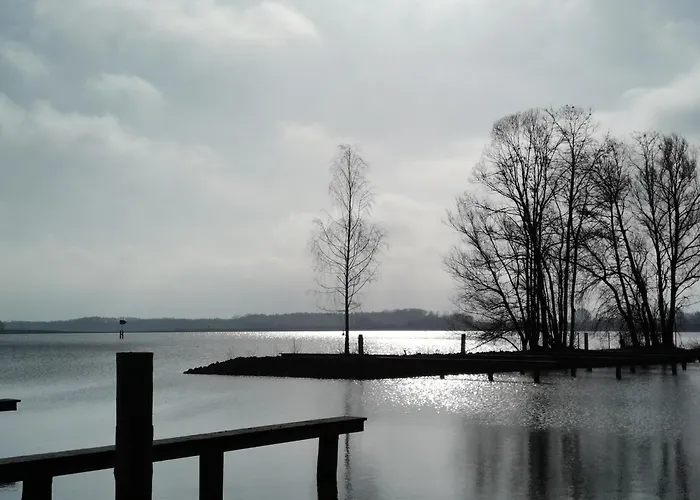Hébergement de vacances Paulchen Im Mueritz Seepark Röbel